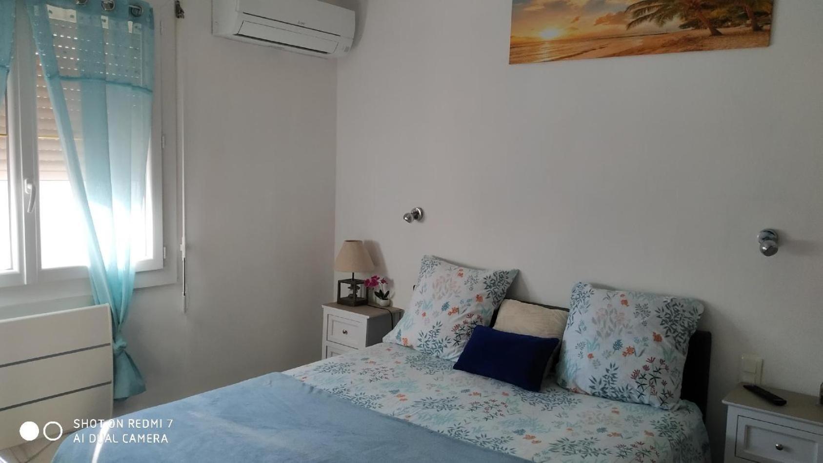 Chambres Tout Confort,Gare Tgv ,Wifi,Clim, Parking,Pt Dejeuner Перпинян Екстериор снимка